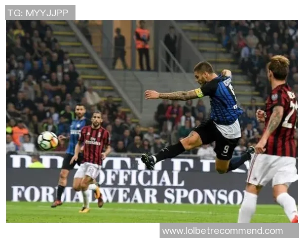 世界杯激战:AC米兰与国米鏖战平局战术解析与精彩瞬间回顾 世界杯激战:AC米兰与国米鏖战平局战术解析与精彩瞬间回顾