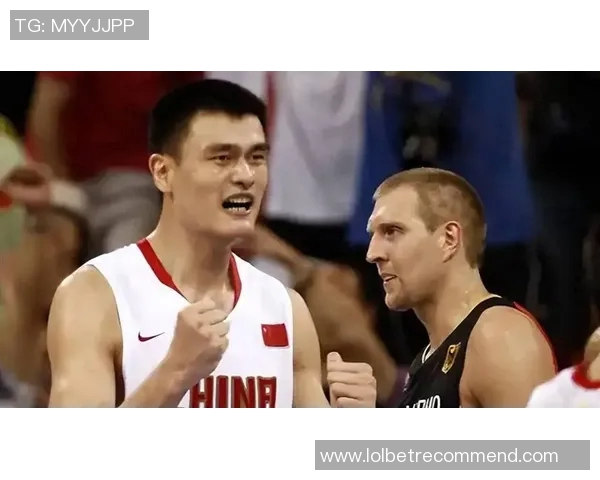 高大的姚明：从篮球巨星到文化桥梁的传奇人生与影响