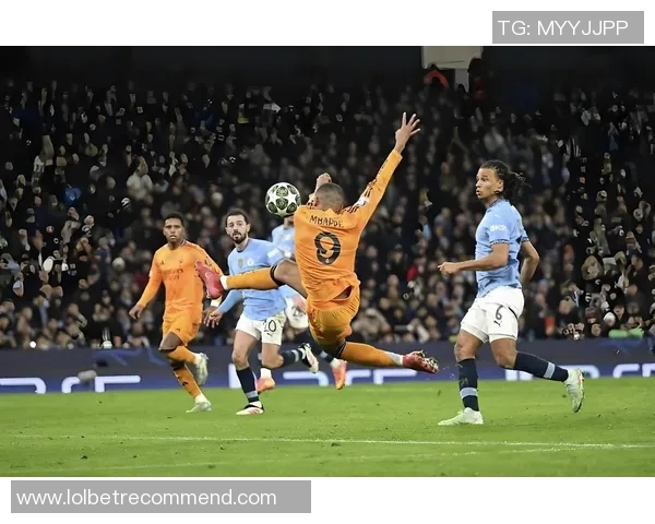 莱比锡与皇马激战成和逆转瞬间点燃全场激情与悬念 莱比锡与皇马激战成和逆转瞬间点燃全场激情与悬念