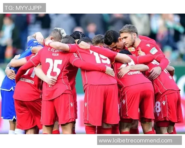 德甲惊天逆转拜仁狂胜AC米兰引发全场热潮集锦回顾