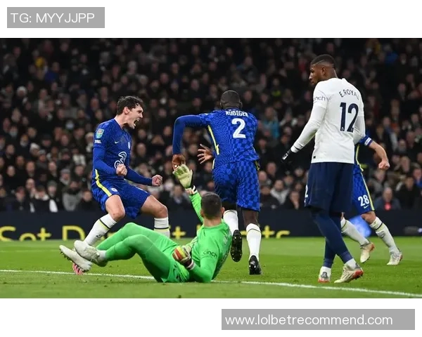 欧联杯惊天逆转AC米兰5-1狂胜皇马补时进球点燃全场激情